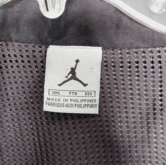 Vintage Michael Jordan Black Nylon Zipper Up Coat XXL Made In Philippines EUC - Picture 8 of 9